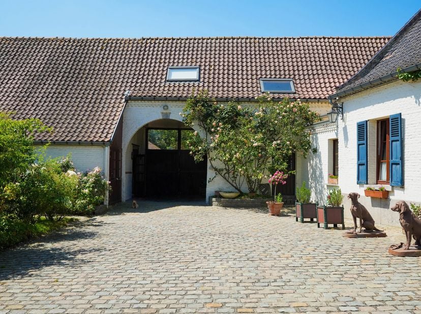 Huis te koop in ,
                    7812 Mainvault