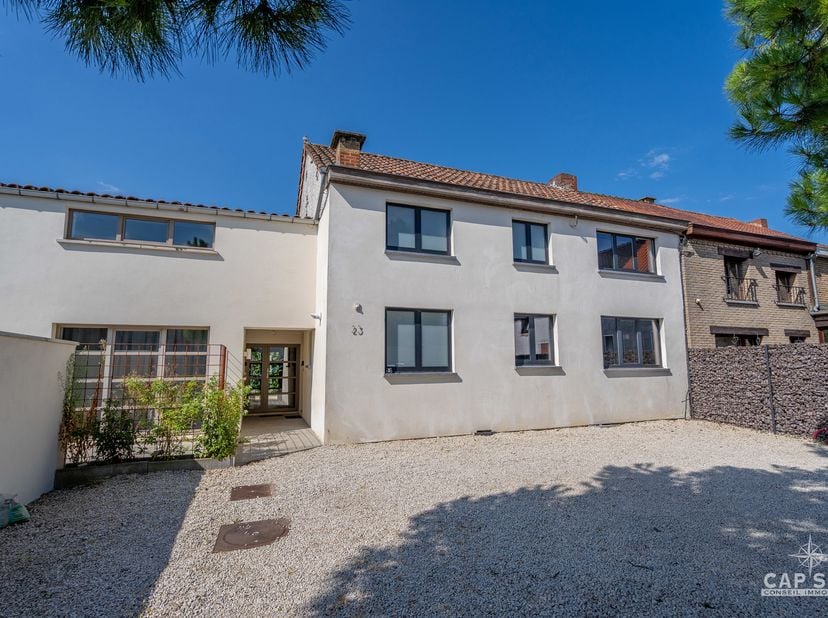 Huis te koop
                    in 1410 Waterloo