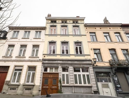                                         Triplex à vendre à Koekelberg, € 365.000
