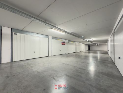                             Garage à vendre à Nieuwpoort
