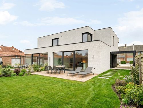                                         Maison à vendre à Harelbeke, € 464.500
