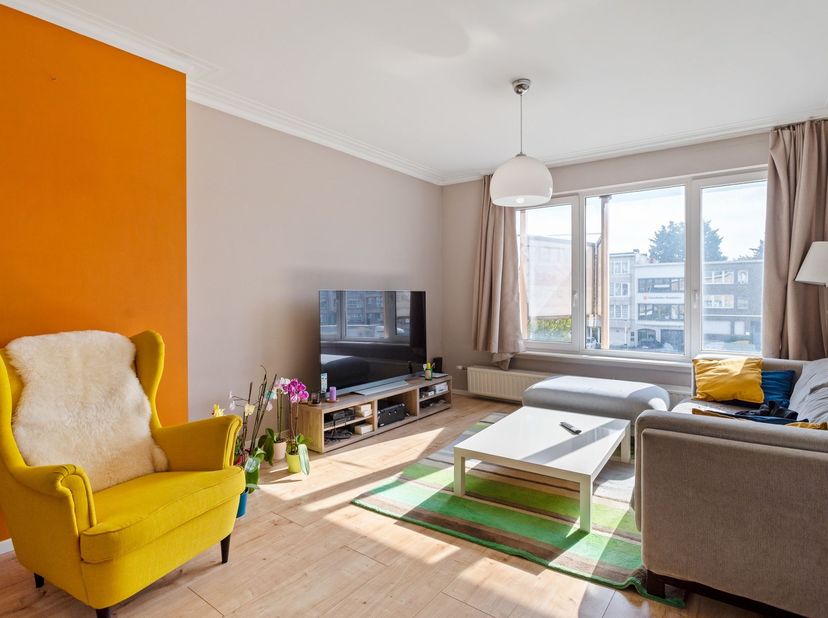 Appartement te koop in Bisschoppenhoflaan 125 bus 3,
                    2100 Deurne
