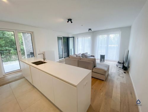                                         Appartement te huur in Brussel, € 1.400
