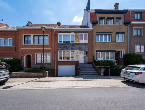                                         Woning te koop in Sint-Pieters-Woluwe, € 695.000
