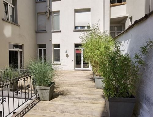                                         Appartement te huur in Schaarbeek, € 2.400
