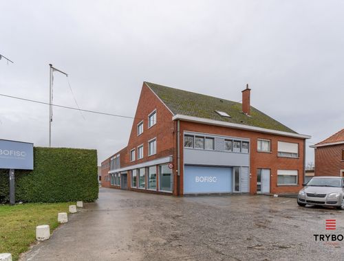                                         Handelspand te huur in Ieper, € 4.300
