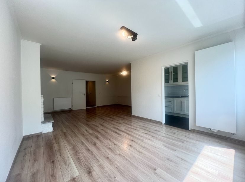 Appartement à louer
                    à 2018 Antwerpen