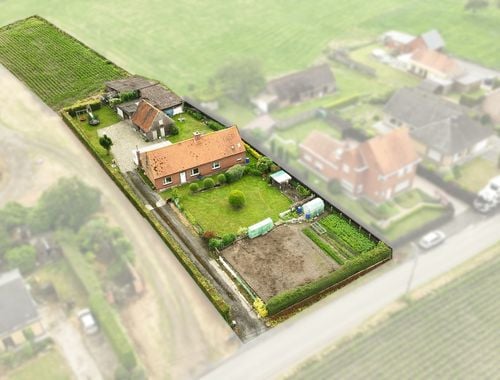                                         Hoeve te koop in Hansbeke, € 415.000
