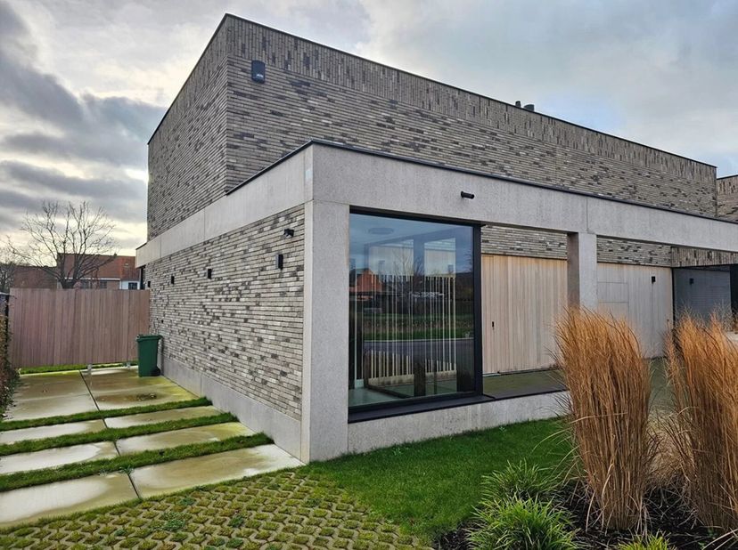 - Recente nieuwbouw woning in Godskespark, in het kleine maar gezellige Godsheide.<br />
=&amp;gt; Voor contact en info, contacteer rechtstreeks:  Daniël.