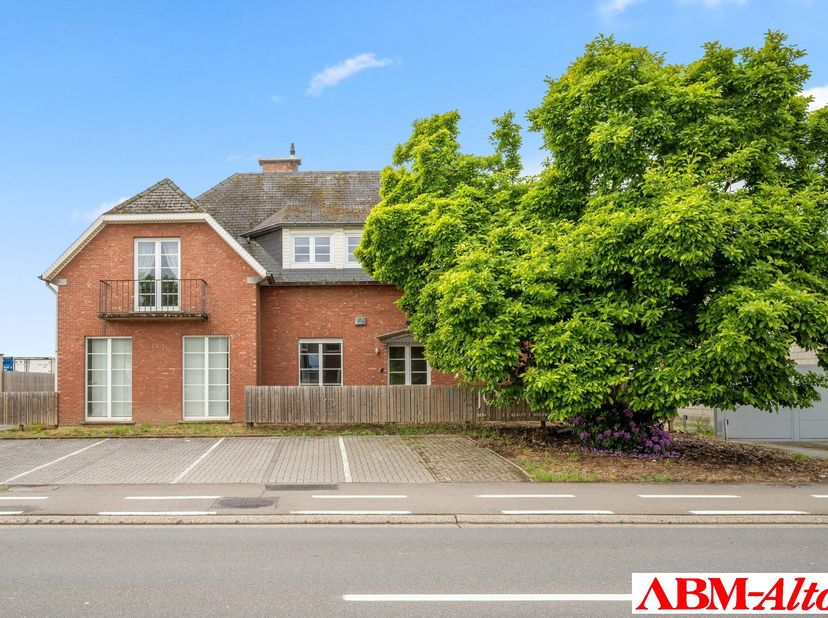 Bedrijfsvastgoed te koop in ,
                    3053 Haasrode