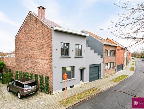                                         Gemengd gebruik te koop in Machelen, € 740.000
