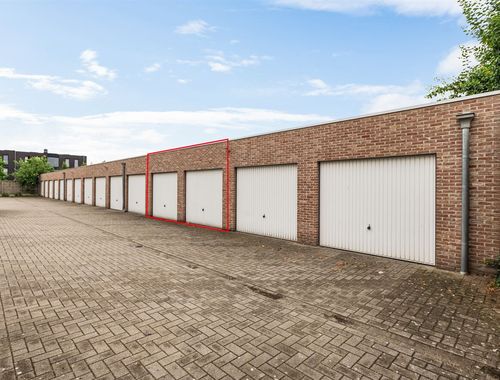                                         Garagebox te koop in Minderhout, € 24.900
