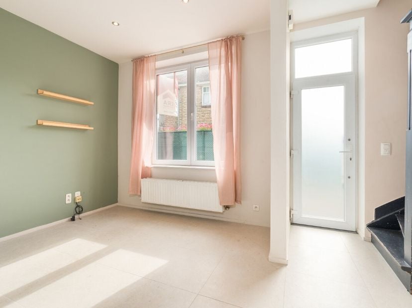 Eengezinswoning te huur met 2 slaapkamersOp zoek naar een comfortabele woning op een rustige locatie? Deze eengezinswoning met 2 slaapkamers biedt een