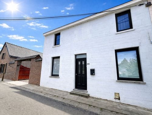                                         Woning te koop in Hérinnes-lez-Pecq, € 239.000
