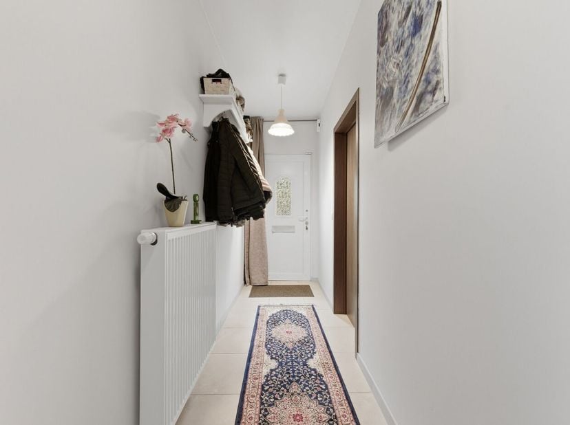 Deze woning is zeer goed gelegen in Blanden en werd al recent opgefrist. Alle lokale benodigheden in de omgeving aanwezig (school, restaurant, winkel,