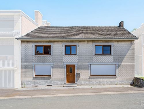                                         Woning te koop in Avernas-Le-Bauduin, € 199.000
