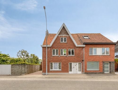                                         Woning te koop in Roeselare, € 226.000
