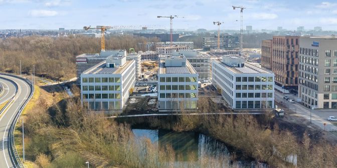 Bedrijfsvastgoed te huur in Raymonde de Larochelaan 50, 9000 Gent