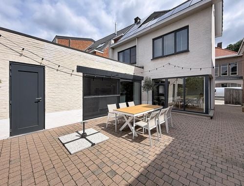                                         Woning te koop in Zele, € 449.000
