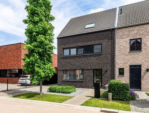                                         Eengezinswoning te koop in Wuustwezel, € 599.000
