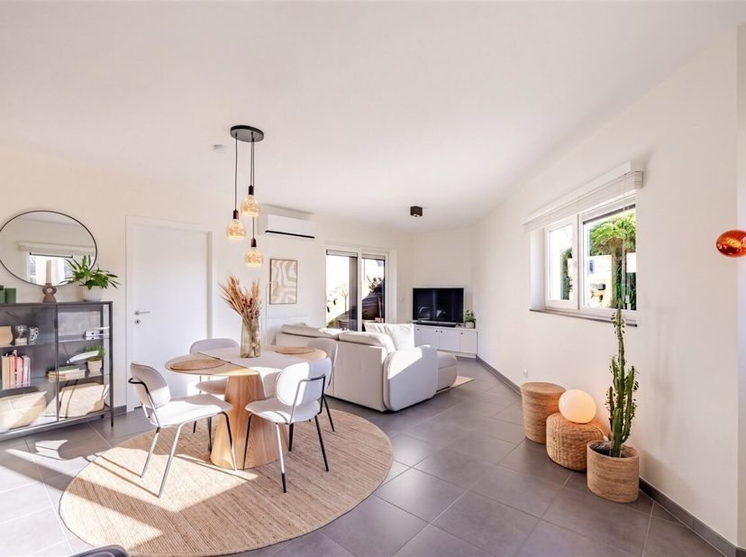 Appartement à vendre
                    à 9230 Massemen