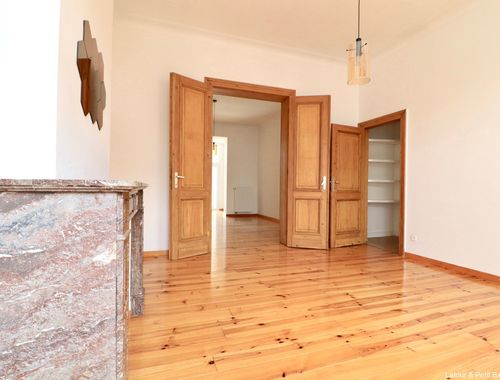                                         Appartement à louer à Saint-Gilles, € 1.270
