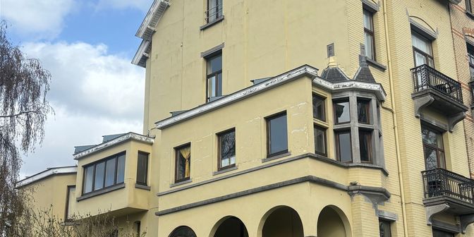 Bien professionnel à louer à 1060 Saint-Gilles