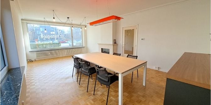 Appartement te koop in Koning Albert I-Laan 38 - bus 0001, 8200 Sint-Michiels