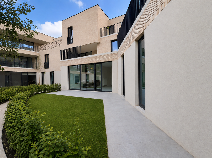 Dit prachtige energiezuinige nieuwbouw appartement ligt op de gelijkvloerse verdieping van een moderne residentie nabij het centrum van Kruishoutem. H