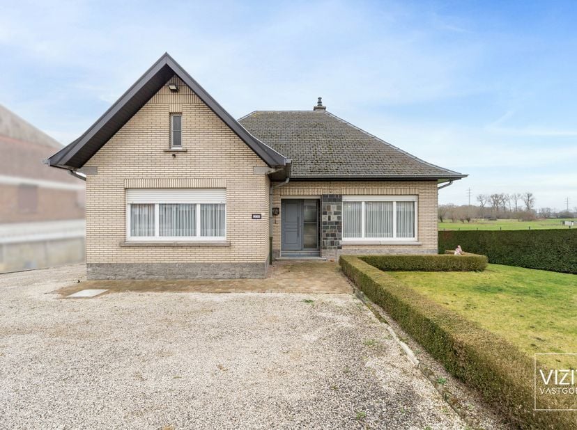Maison à vendre à Brakelsesteenweg 278,
                    9406 Outer
