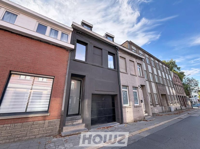 Huis te koop in ,
                    7700 Moeskroen