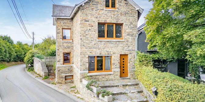 Huis te koop in Place du Centre 2, 6660 Nadrin