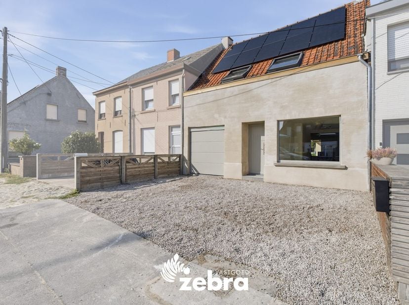 Maison à vendre à Ingelmunstersteenweg 88,
                    8780 Oostrozebeke