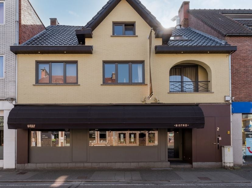 Bien professionnel à louer
                    à 3910 Neerpelt