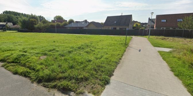 Grond te koop in Mgr. Eugeen Laridonstraat 61, 8800 Roeselare