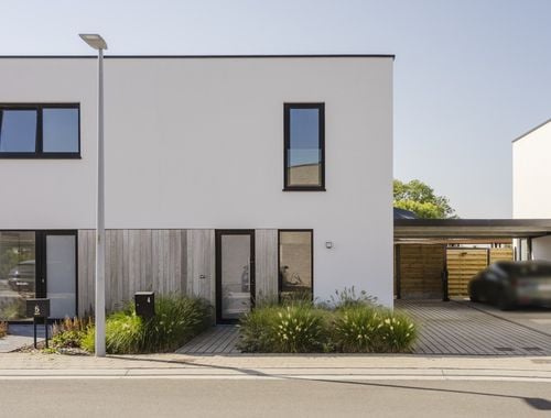                                         Woning te koop in Deerlijk, € 344.000

