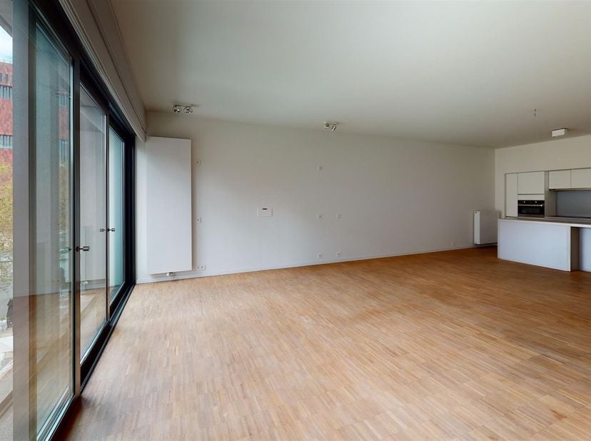 Goed onderhouden stadsappartement in kleinschalige residentie nabij het MAS <br />
Op de derde verdieping, gelegen op het Eilandje en dicht bij de oud
