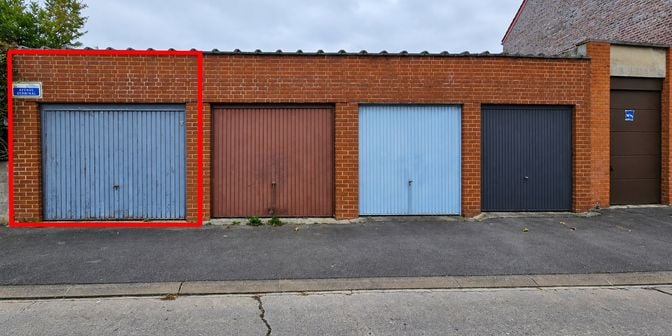 Garage te koop in 7340 Pâturages