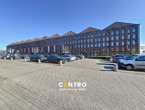                             Bâtiment commercial à vendre à Kortrijk
