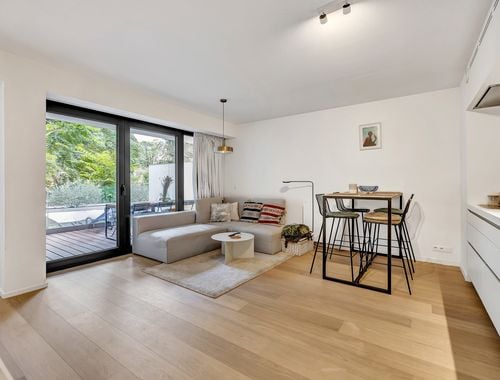                                         Appartement à vendre à Bruxelles, € 345.000
