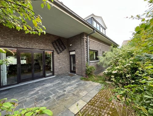                                         Maison à vendre à Deinze, € 390.000
