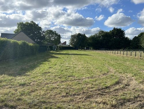                             Landbouwgrond te koop in Bavikhove
