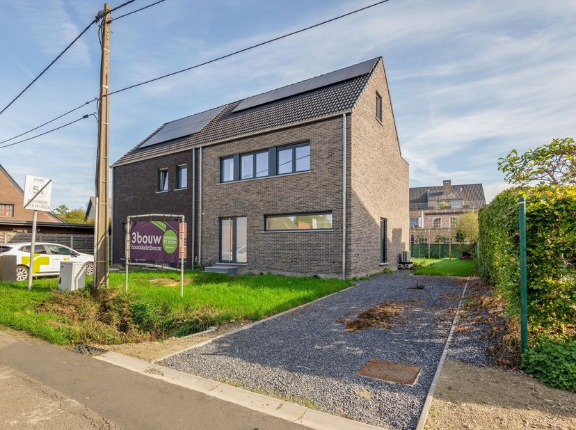 Project te koop in Velveken 2B,
                    2440 Geel