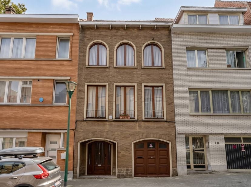 Huis te koop in Du Korenbeek 236,
                    1080 Sint-Jans-Molenbeek