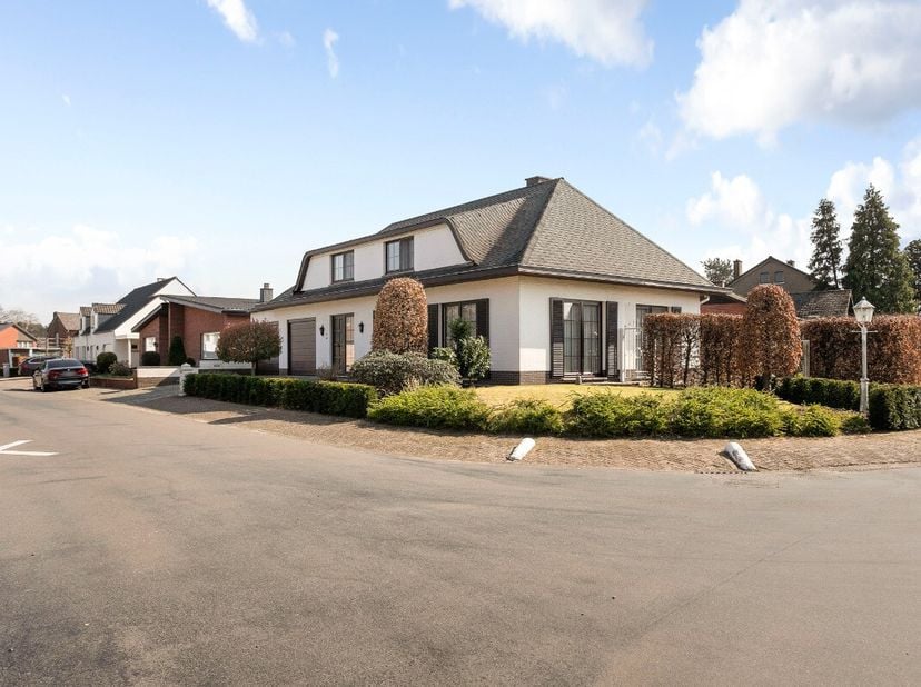 Huis te koop in Bosbessenlaan 22,
                    3910 Neerpelt