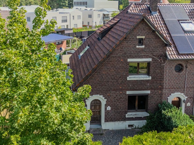 Huis te koop in Herinneringstraat 8,
                    3600 Genk