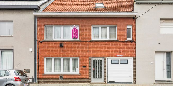 Huis te koop in Hoogleedsesteenweg 70, 8800 Roeselare