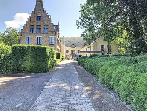                                         Appartement pour retraités à vendre à Sint-Pieters, € 135.000
