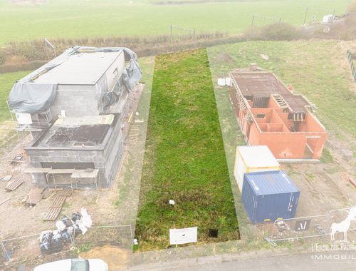                                         Terrain à bâtir à vendre à Morlanwelz-Mariemont, € 69.999
