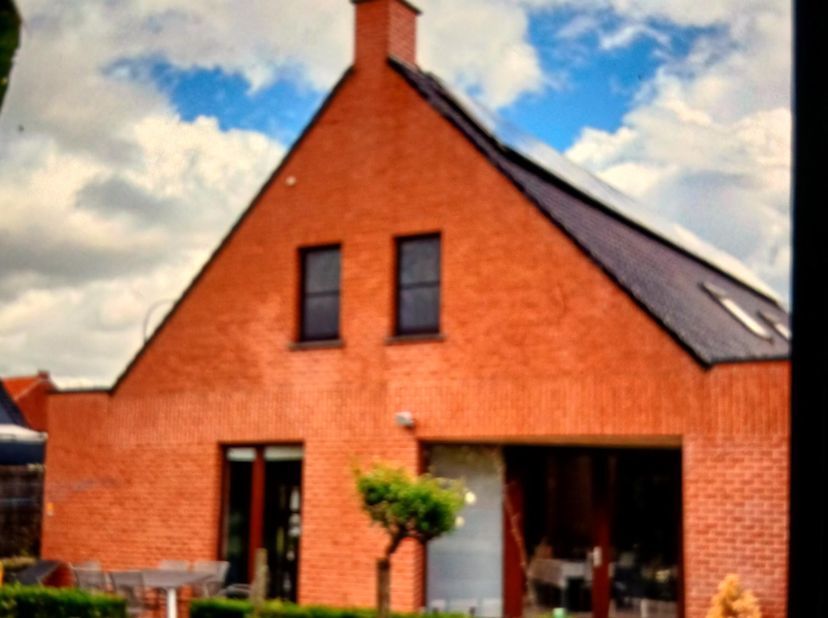 Huis te koop in ,
                    7711 Dottenijs